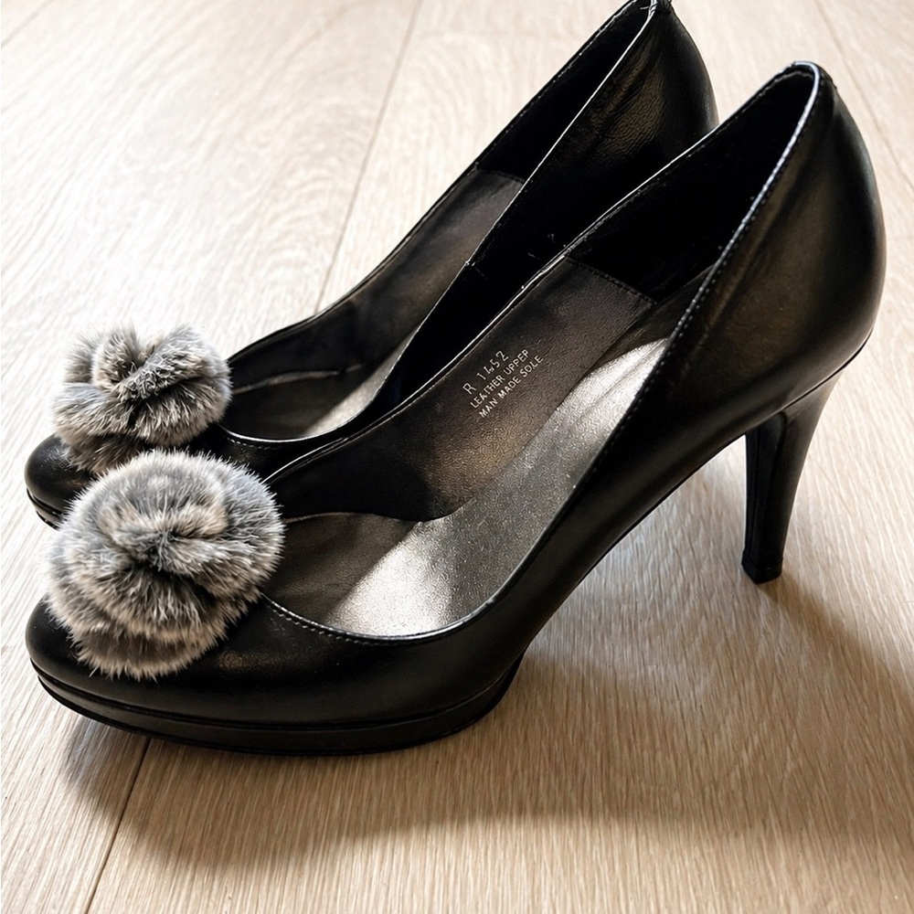 Italian Leather Heels with Real Fur Rosette | Carisma | Black Pumps | Size 8.5
